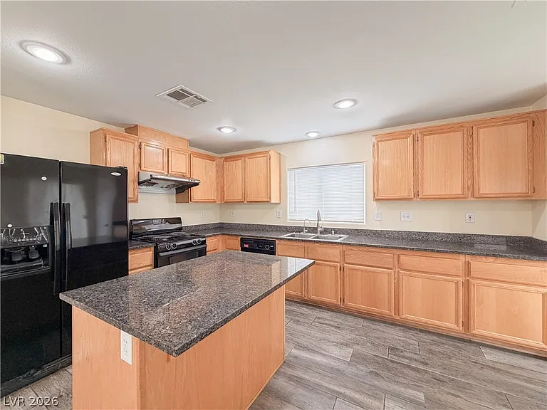 6204 Alpine Tree Ave — Photo 12