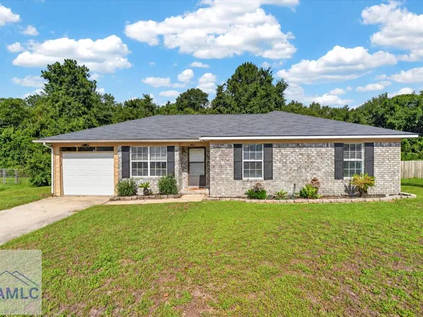 471 Sabreena Cir, Hinesville, GA 31313