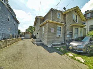 112 Montclair Ave, Newark, NJ 07104