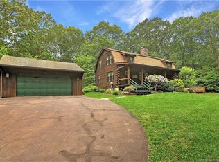 18 Country Ridge Dr, Monroe, CT 06468