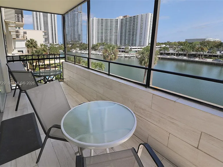220 N Kings Point Dr #415 — Photo 23