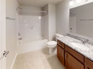 700-718 Cedar Bluffs Way #47, Slinger, WI 53086