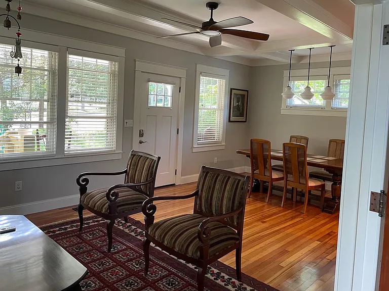 350 S French Broad Ave — Photo 2
