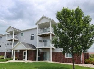 4201 33rd Ave S #304, Fargo, ND 58104
