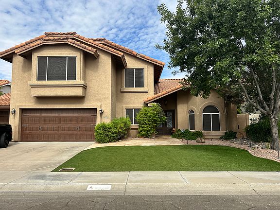 3rd image of 5672 E Beverly Ln
