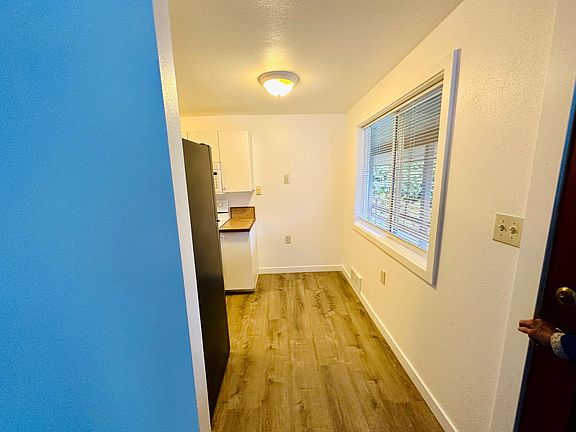 4th image of 316 Park Ave #3