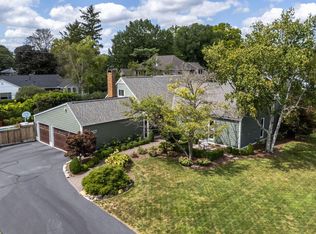 4027 Patricia Dr, Columbus, OH 43220