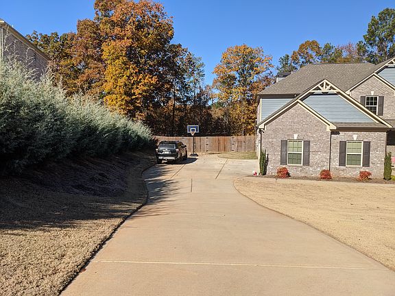 3rd image of 217 Jester Ct