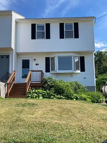 18 Bolton St Photo 1