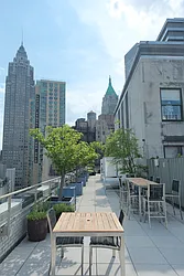 Rented by R New York