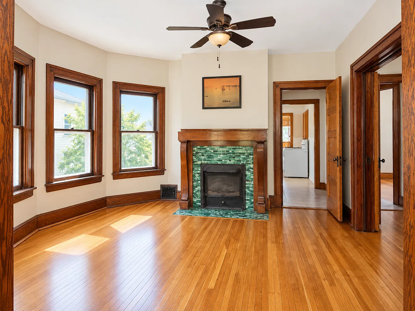3 bed, 1500 sqft, $1,590 — Photo 2