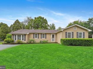 469 Flock Rd, Hamilton, NJ 08619