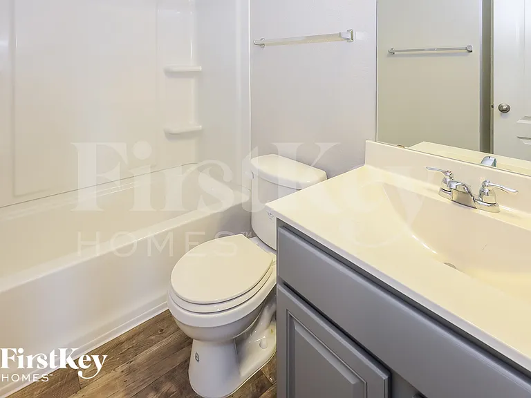 7307 Palomino Bay — Photo 12