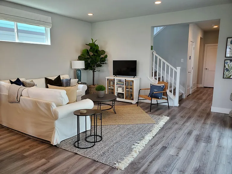 6106 Netherland Ct — Photo 25
