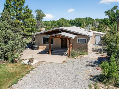 27 Camino Sombra, Espanola, NM, 87532