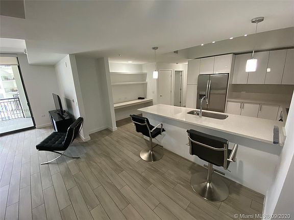 2nd image of 999 SW 1st Ave APT 2616