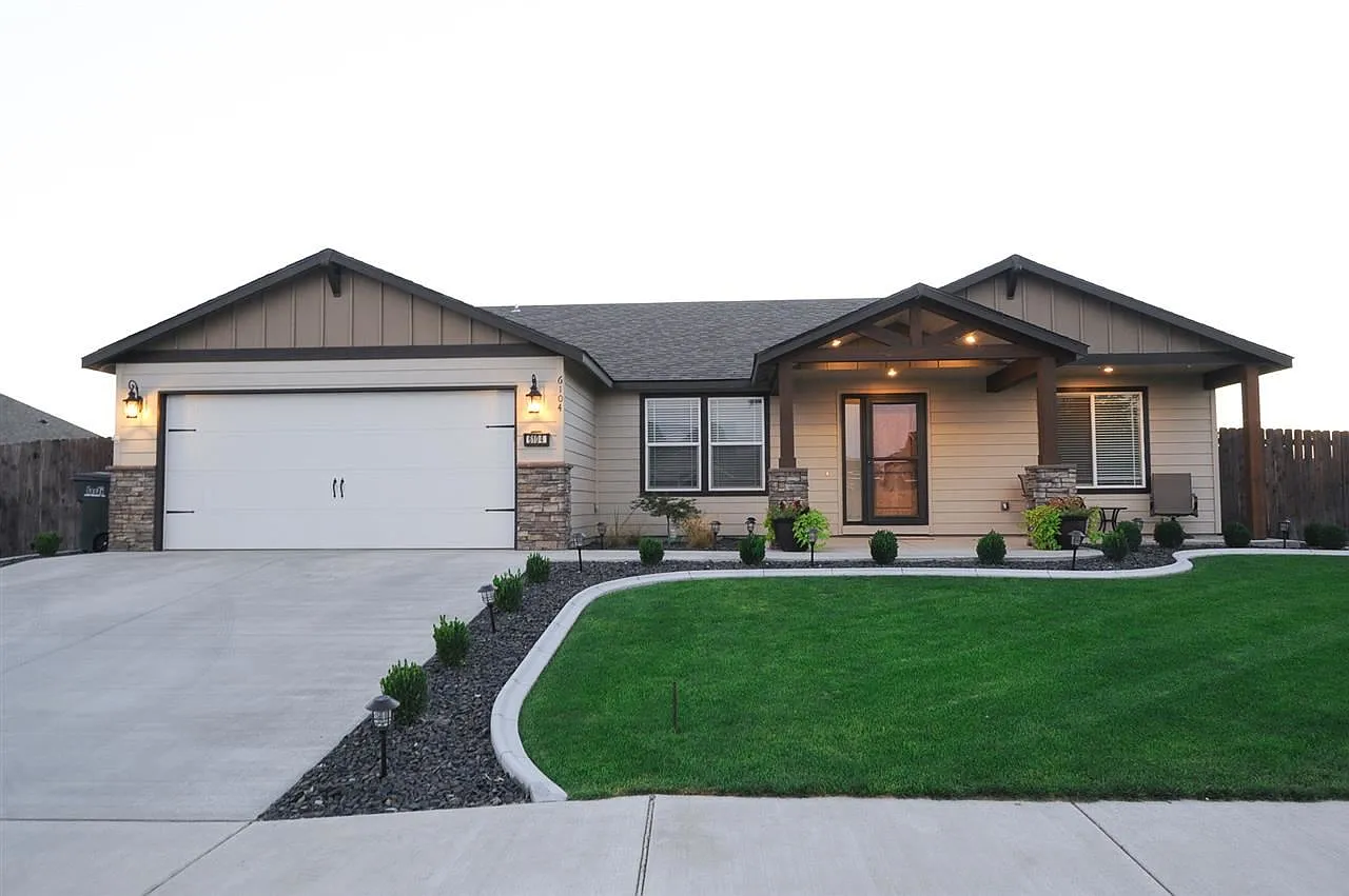 6104 Bulldog Ln photo 1
