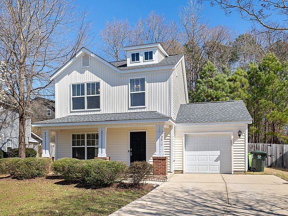 3rd image of 3817 Satinleaf Dr