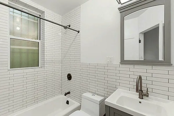 Rented by Compass | media 7