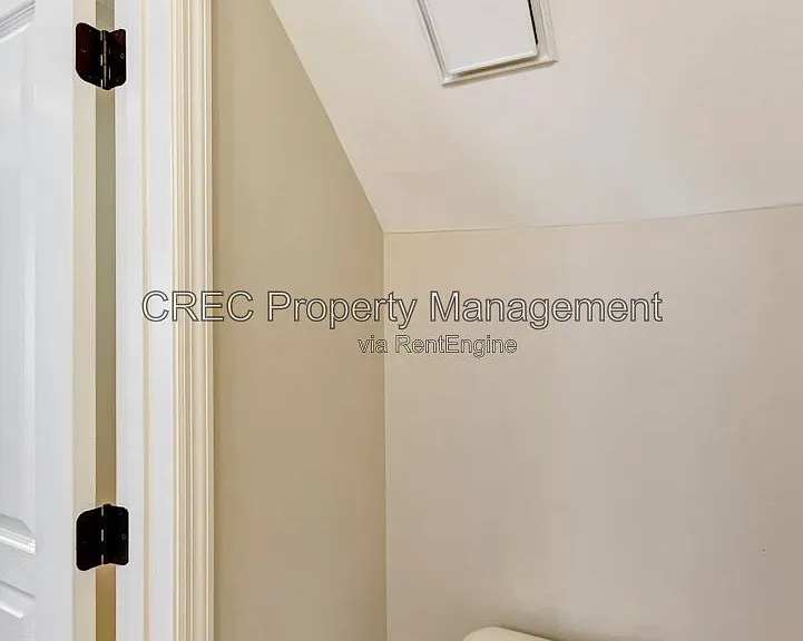 1071 Barfield St — Photo 20
