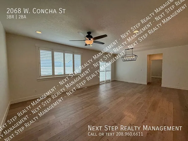 2068 W Concha St — Photo 2