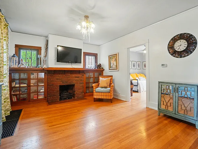 3000 Hillside Ave — Photo 9