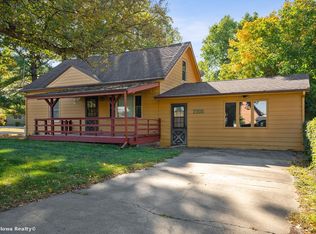 2300 Watrous Ave, Des Moines, IA 50321