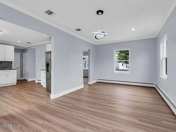 5th image of 417 Pine Street