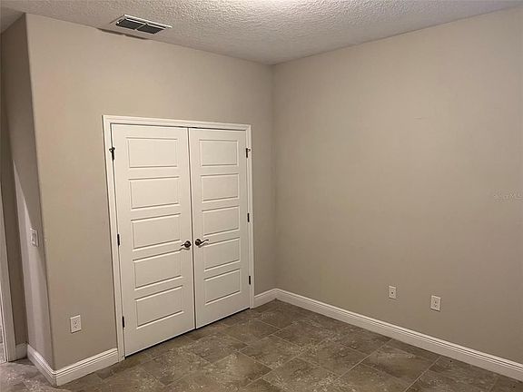 4th image of 2924 Lobelia Dr