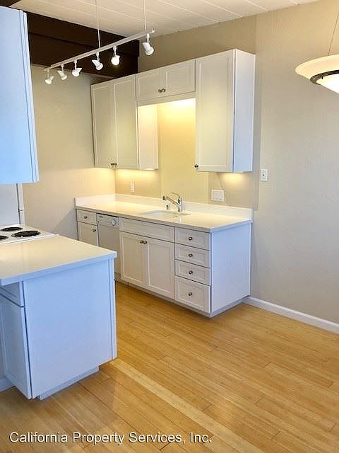 1st image of 3485 Alameda De Las Pulgas APT 10