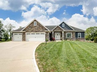 18975 Roselle Cv, Auburn, IN 46706