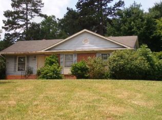 6301 Eagle Peak Dr, Charlotte, NC 28214