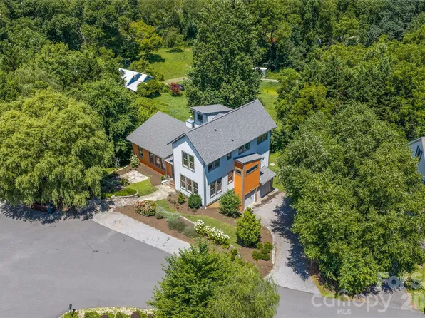 31 Grey River Run, Asheville, NC 28804
