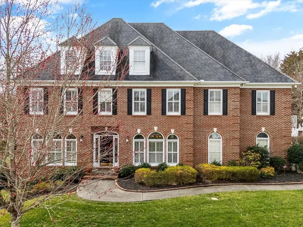 1602 Emerson Park Dr, Knoxville, TN 37922