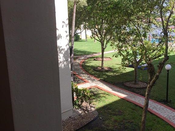 3rd image of 671 NE 195th St APT 217E