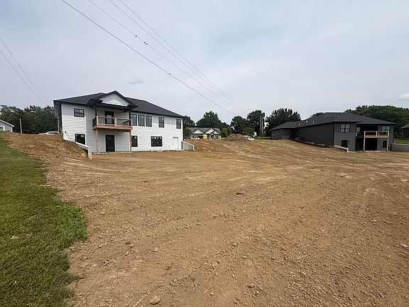 5th image of 3811 Canyon Ridge Dr