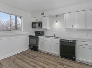 4240 Norman Dr SE UNIT 2, Grand Rapids, MI 49508