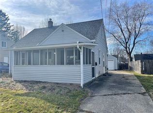 862 Chinook Ave, Akron, OH 44305