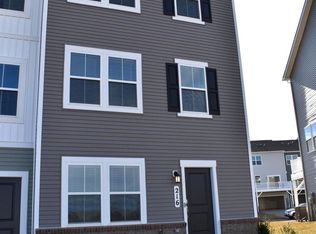 216 Swan Field Ave, Ranson, WV 25438