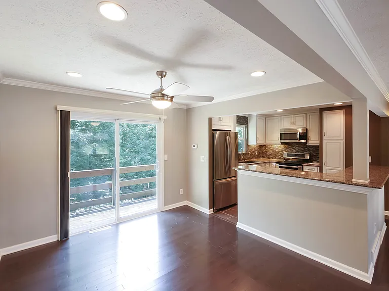 4762 W Farnhurst Rd — Photo 8