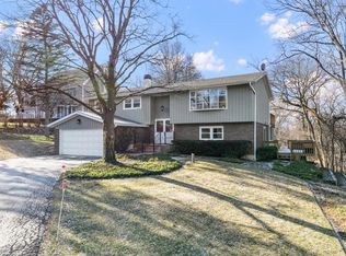 20840 N Exmoor Ave, Barrington, IL 60010