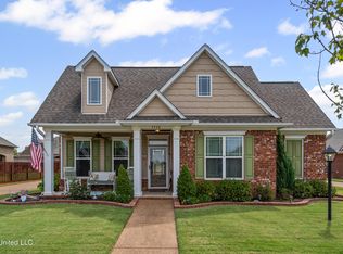 7338 Sunstone Dr, Olive Branch, MS 38654