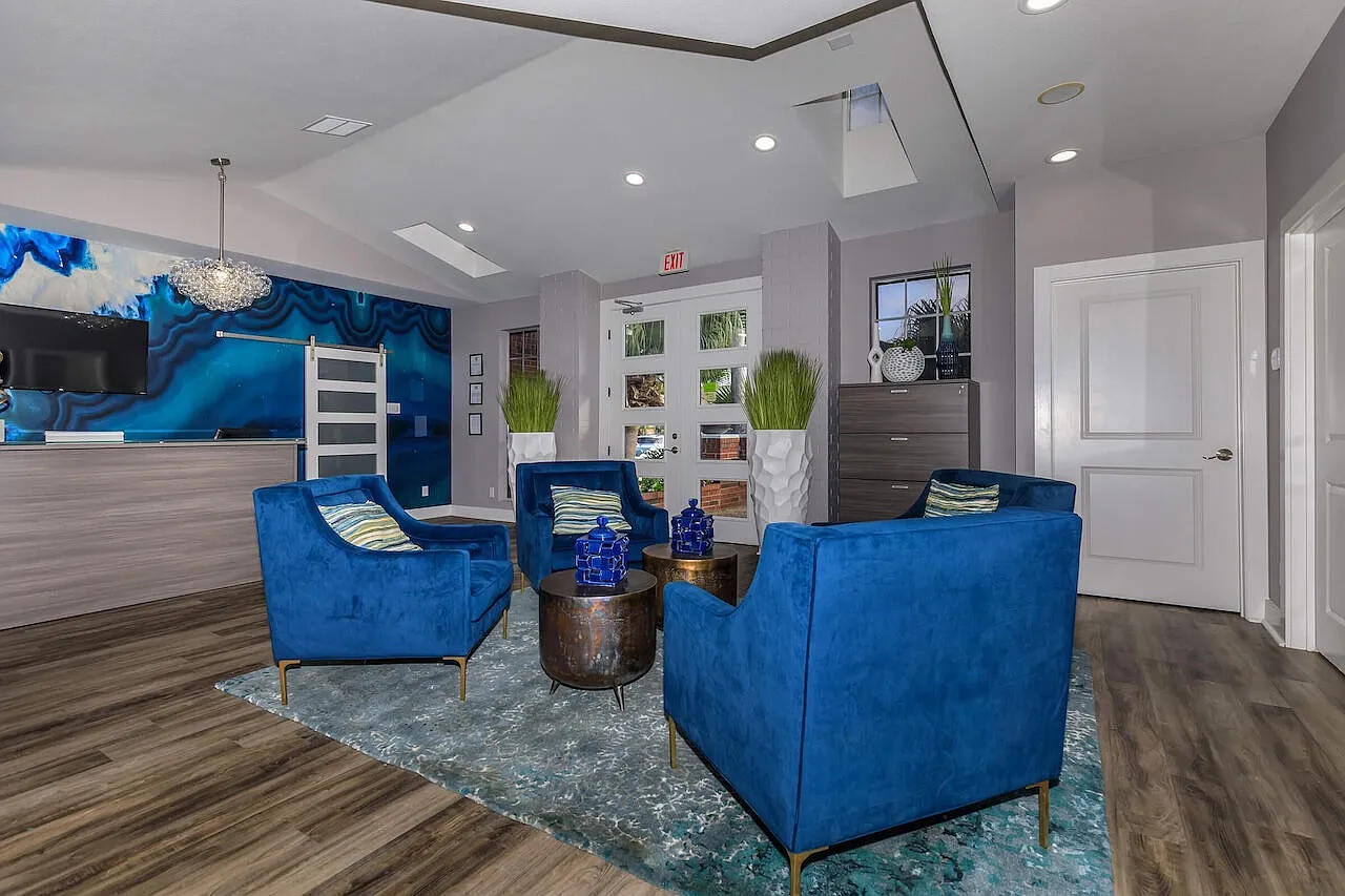 Sawgrass Apartments — Photo 4