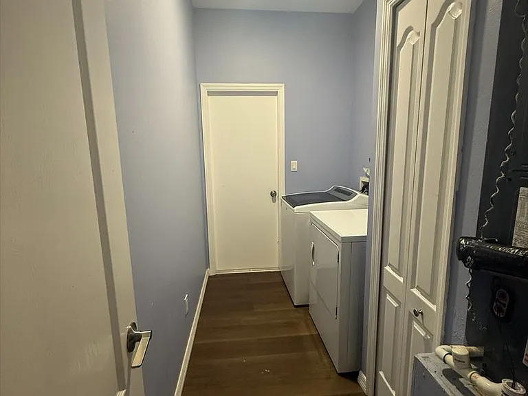 249 Emerson Dr NW — Photo 5