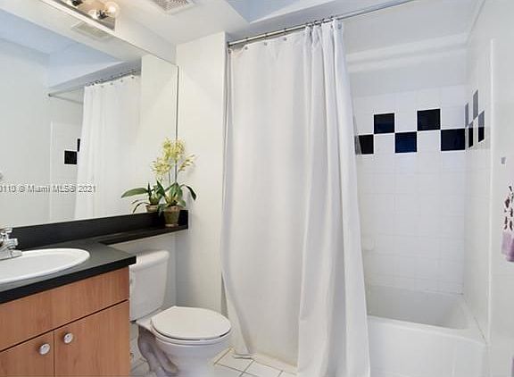 4th image of 1330 West Ave APT 2309