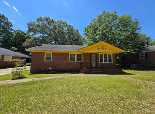 1855 Broadell Dr, Fayetteville, NC 28301