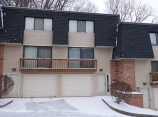 214 Penn Ln, Rochester, NY 14625