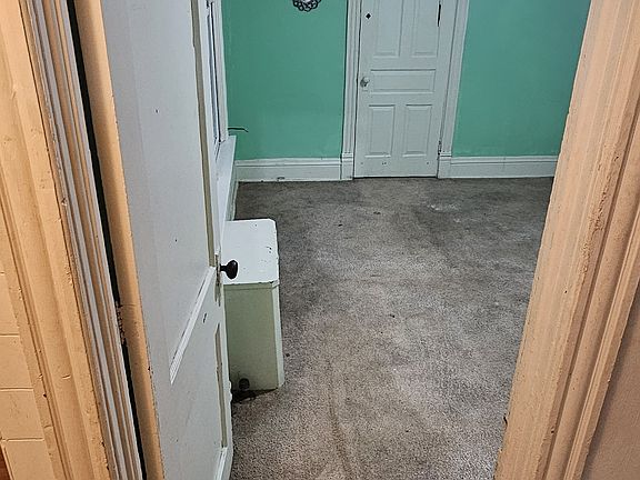 5th image of 345 S Front St APT 3