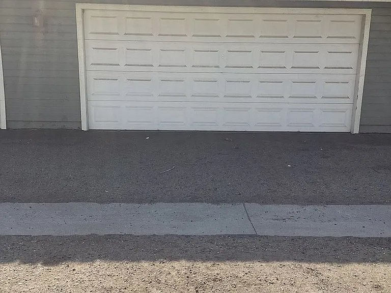 425-431 N Tiffany Dr — Photo 27