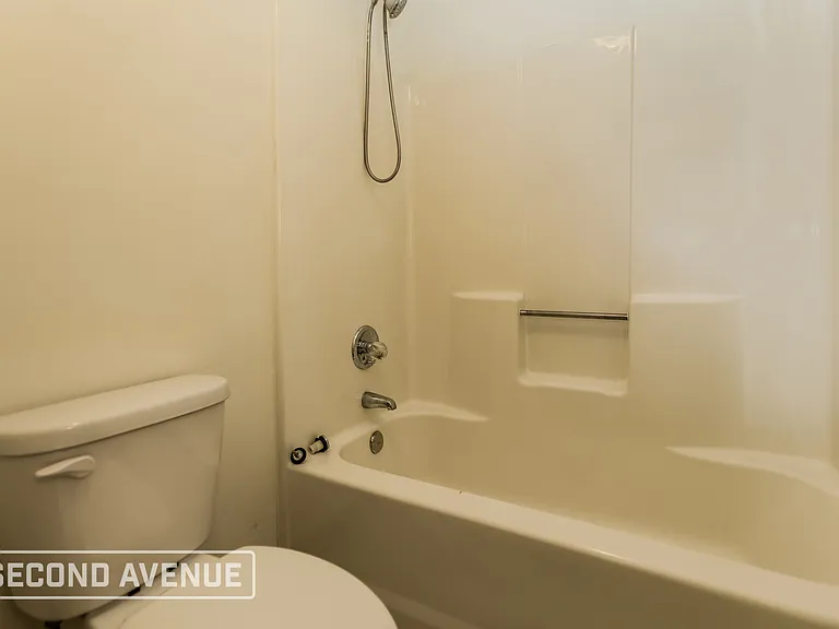 2751 Tybee Dr — Photo 18